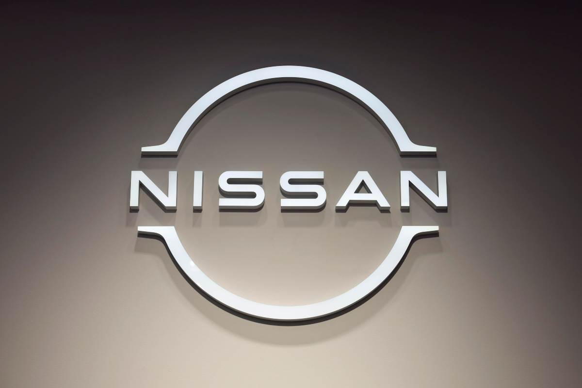 Nissan, mossa estrema per salvarsi dalla crisi: c'è un nuovo clamoroso lancio
