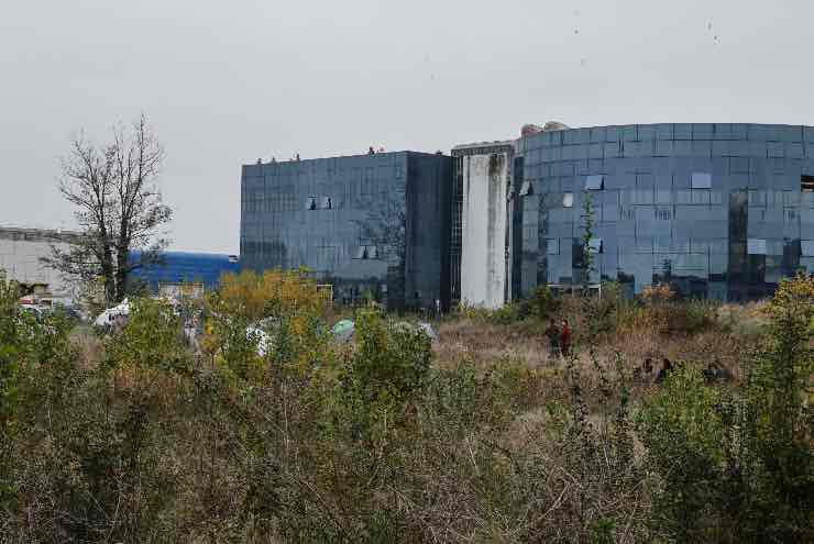 Fabbrica Blu Rave Party non autorizzato