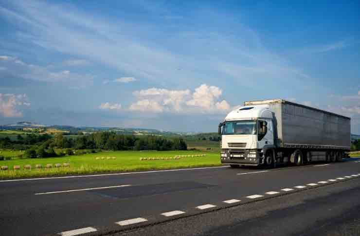 Mezzo pesante stop a novembre