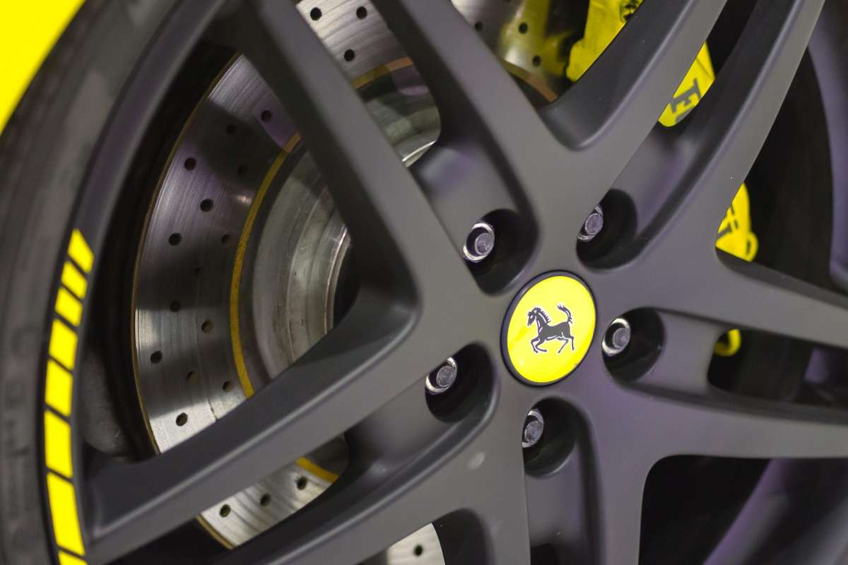 La Ferrari più bella di sempre diventa ancora più iconica: un dettaglia la rende unica al mondo