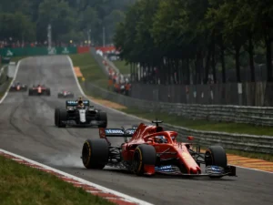 F1 ed Effetto Suolo: Tra Successi Occulti e Promesse Infrante nell'Era 2022-2025 - Una Rilettura delle Regole della Formula 1