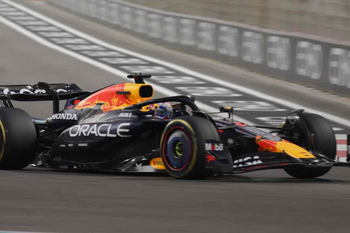 F1 Max Verstappen in pole position