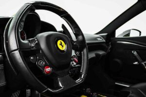 Ferrari clamorosa truffa