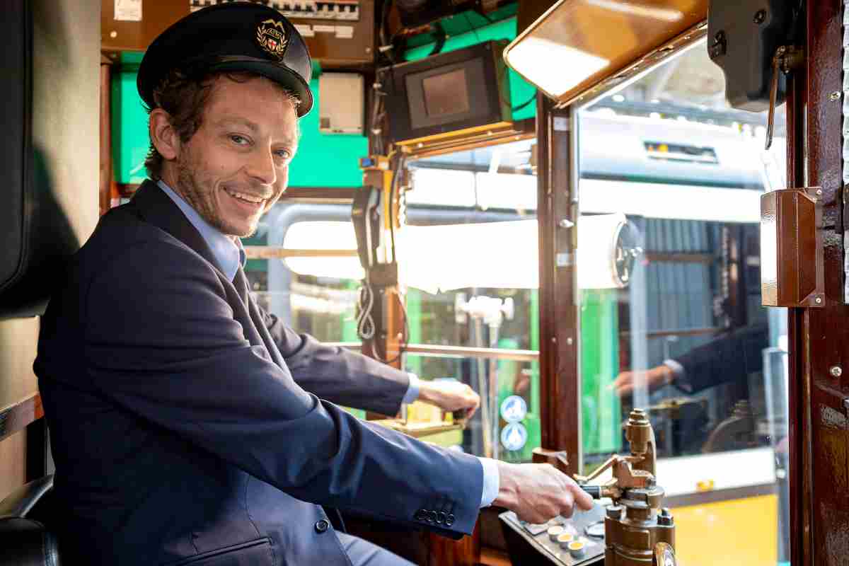 Valentino Rossi, dall'Ape alla 24 Ore: “Non era la meta, ma il viaggio a essere un’avventura”