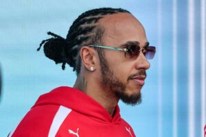 Ferrari, allarme simulatore: Hamilton boccia Maranello. Smedley duro: “Così sei fregato”